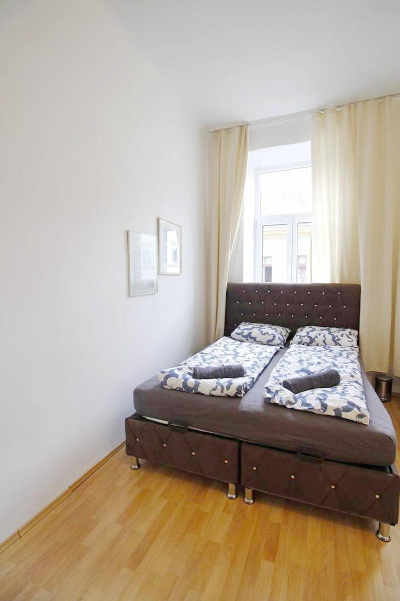 Comfortable Rooms Near Schonbrunn Palace Wenen Buitenkant foto