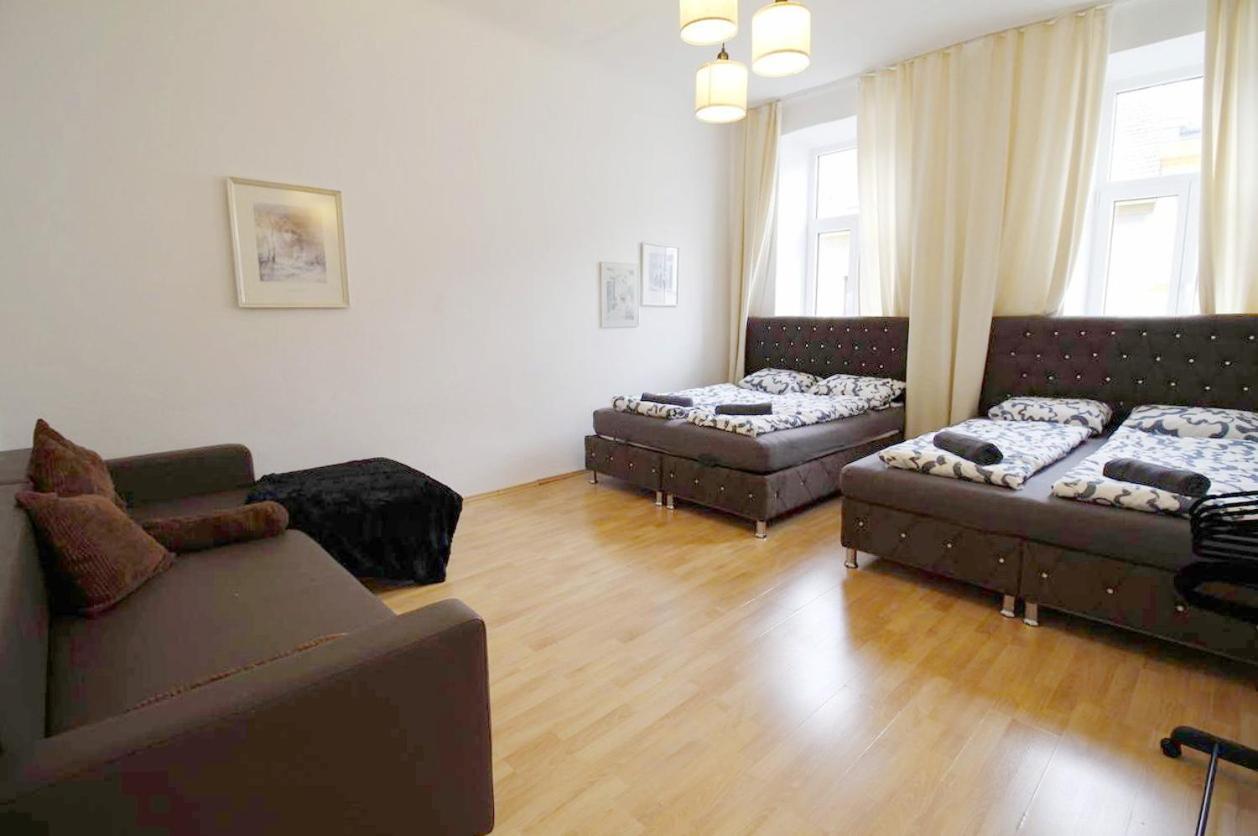 Comfortable Rooms Near Schonbrunn Palace Wenen Buitenkant foto