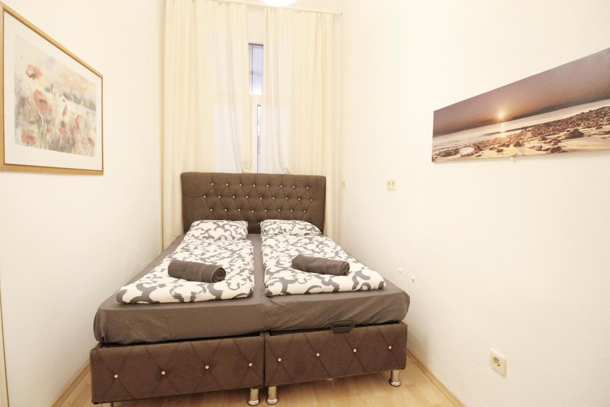 Comfortable Rooms Near Schonbrunn Palace Wenen Buitenkant foto