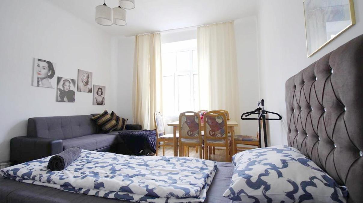 Comfortable Rooms Near Schonbrunn Palace Wenen Buitenkant foto