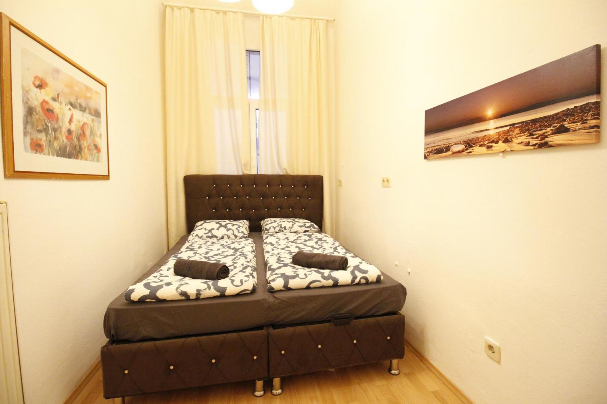 Comfortable Rooms Near Schonbrunn Palace Wenen Buitenkant foto
